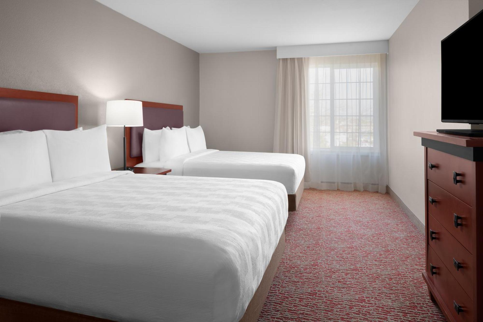 ลาร์กสเพอร์ แลนดิง แคมป์เบล - แอน ออล-สวีท โฮเต็ล Hotel ภายนอก รูปภาพ
